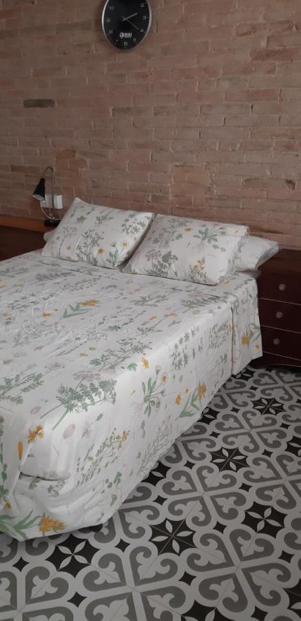 Accommodatie bij particulieren Carrer Santa Eulalia- Hospitalet De Llobregat- Bcn *